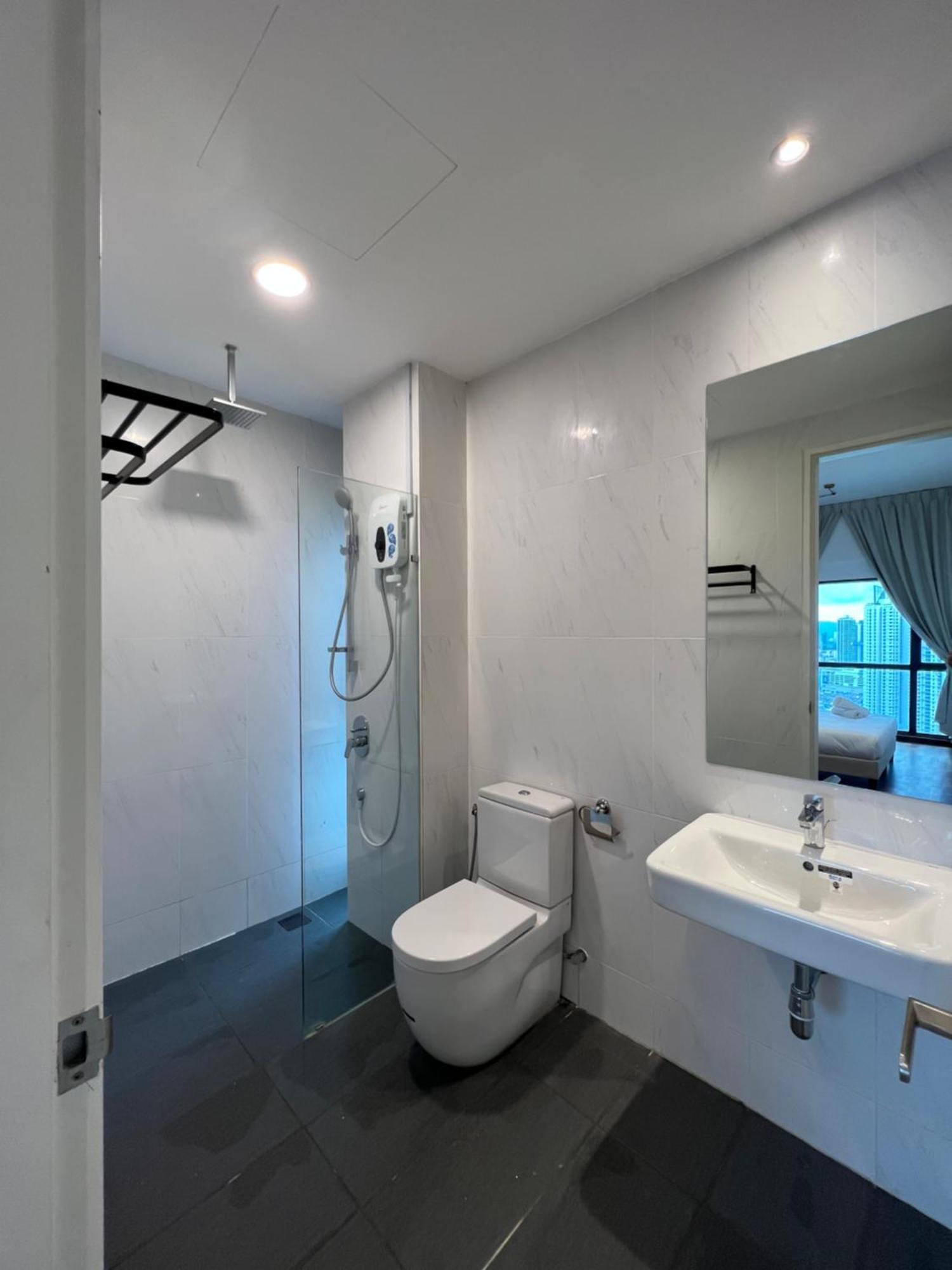 Reizz Residence By Classy Куала Лумпур Екстериор снимка